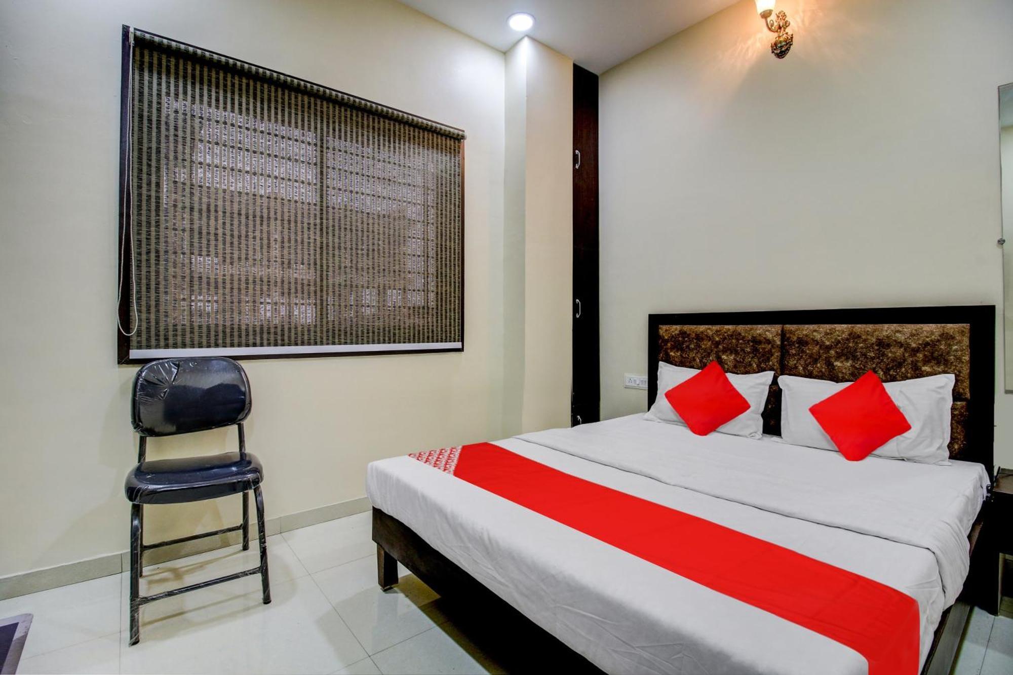 Super Hotel O The Shloka โบปาล ภายนอก รูปภาพ