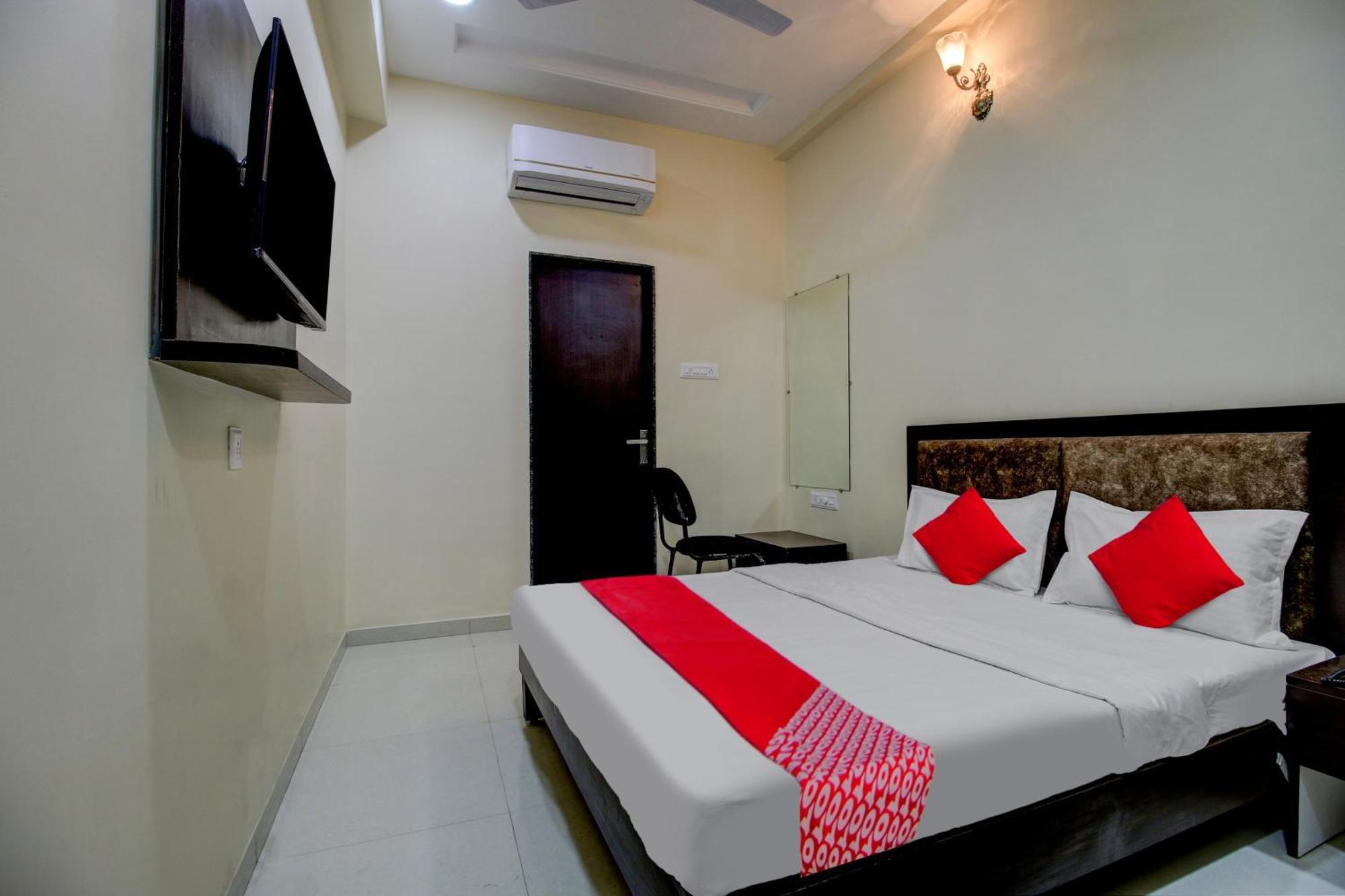 Super Hotel O The Shloka โบปาล ภายนอก รูปภาพ