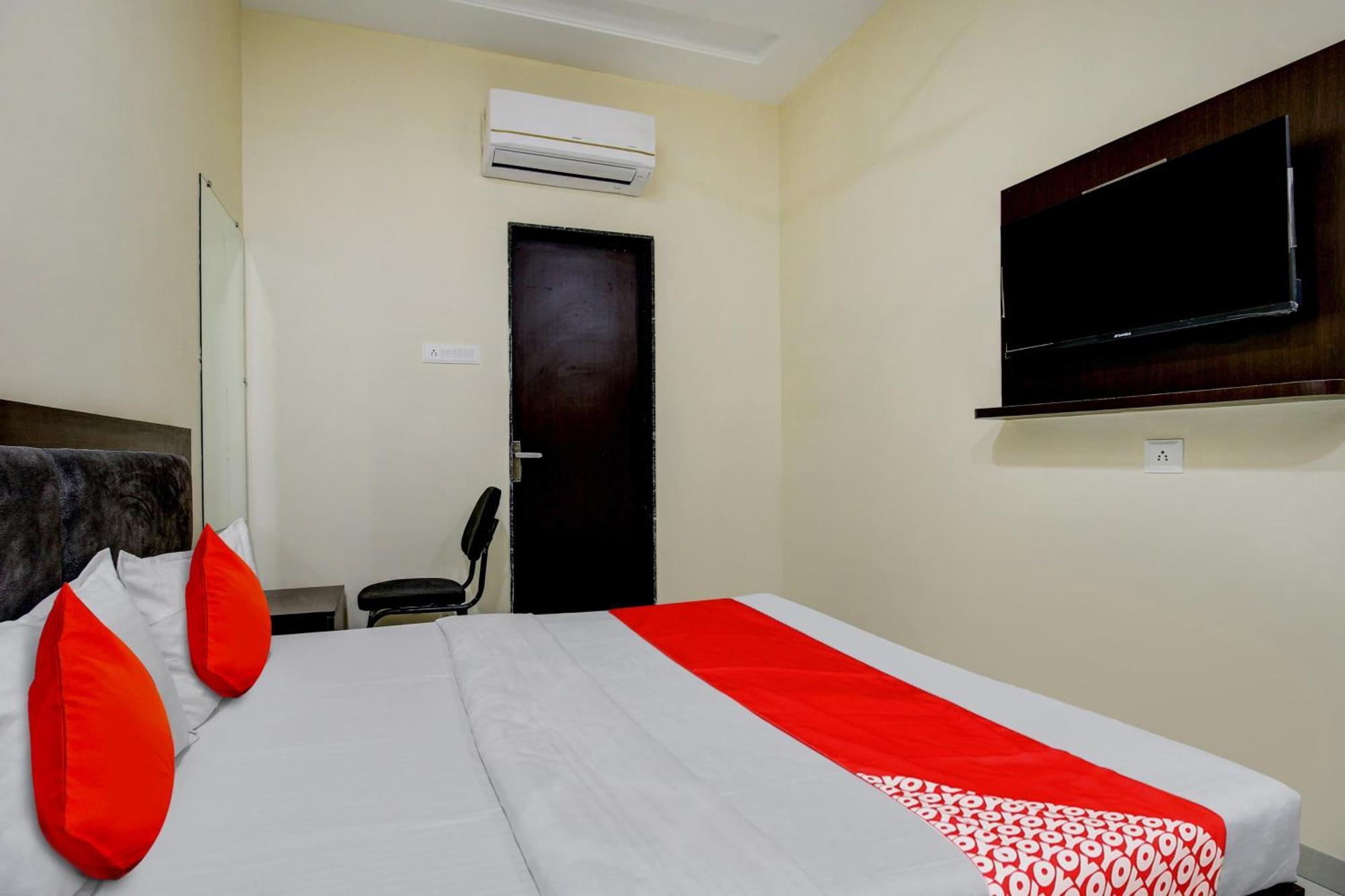 Super Hotel O The Shloka โบปาล ภายนอก รูปภาพ